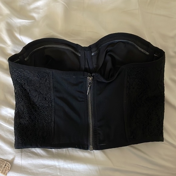 Guess womens strapless black lace corset top - Picture 2 of 3